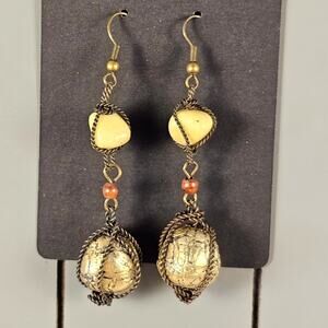 Boho Wire Wrapped Dangle Earrings Gold Tone Beaded Artisan 2.5”  Vintage Jewelry